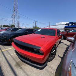 2014 Dodge Challenger Srt8 