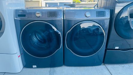 Jumbo washer and dryer