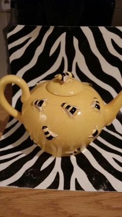 Teapot from Department 56