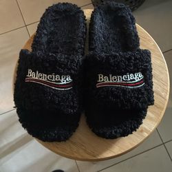 Black Slides Size 9