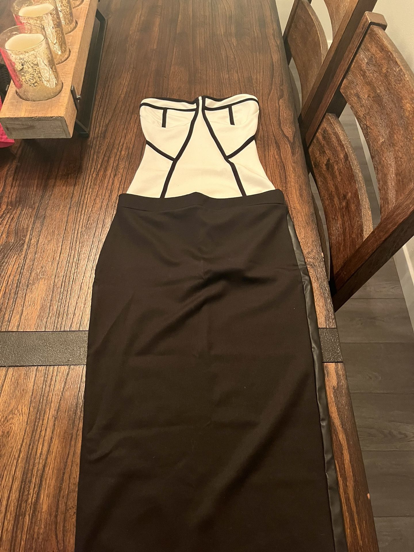 Like New Bodysuit & Pencil Skirt