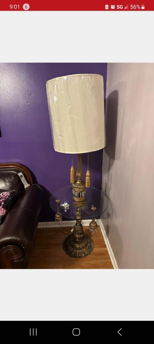 ANTIQUE LAMP W SHADE