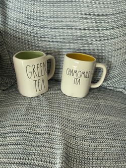 Rae Dunn mugs