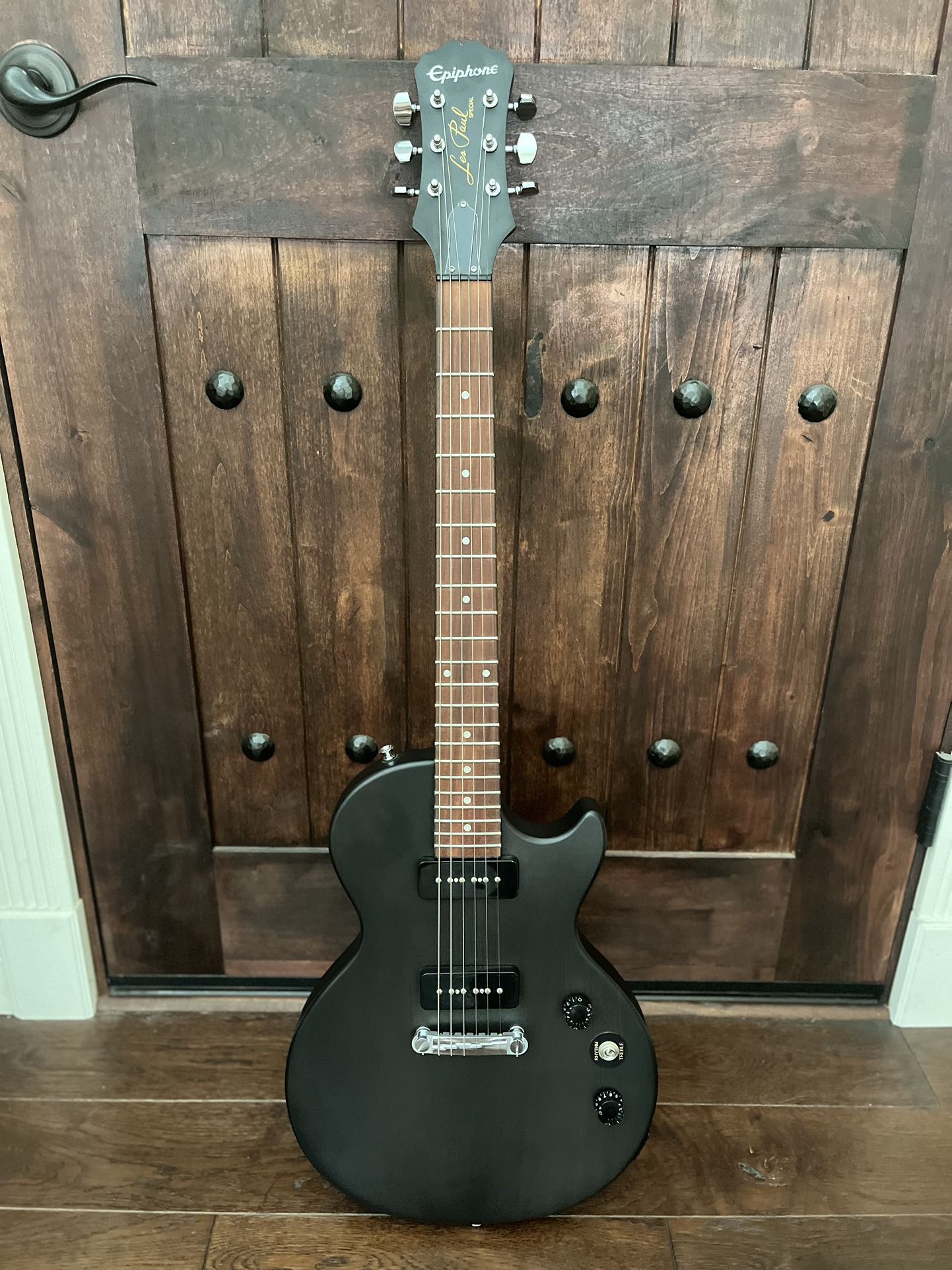 Guitar For Sale - Black Epiphone Les Paul