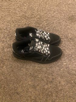 All black travis Scot phantom air Jordan 1s - size 9.5 - still brand new - open to offers