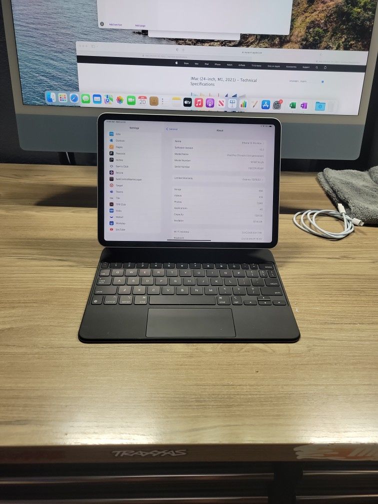 Ipad 12 Pro Max With Magic Keyboard