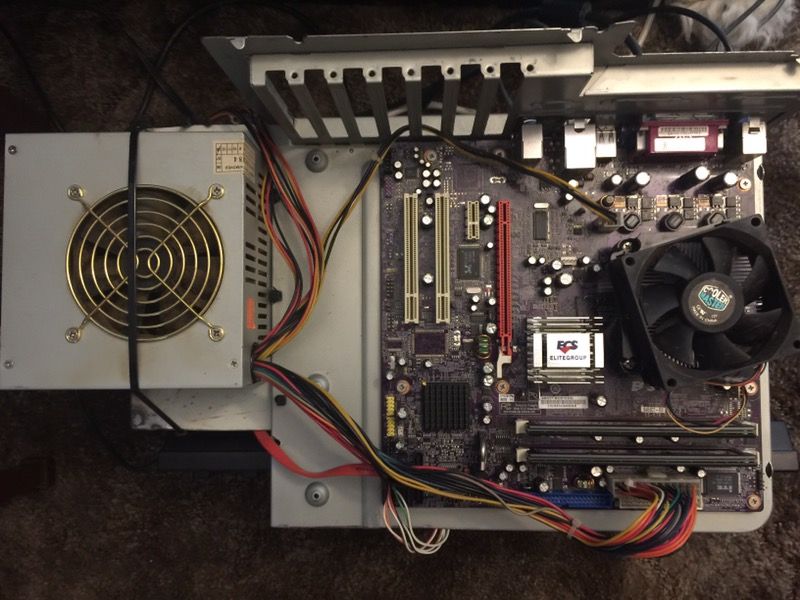 ECS 945GCT-M3 motherboard/CPU/ ram combo.