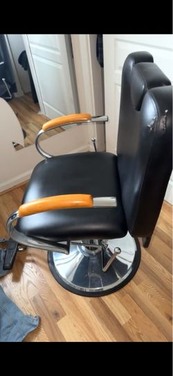 Barber chair