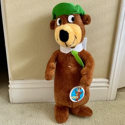 Vintage 1980 Yogi Bear With Hat Medium Plush 23" Tall Hanna Barbera Mighty Star
