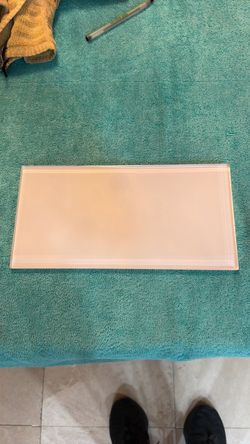 95 Pure Snow Glass Tile 6 x 12