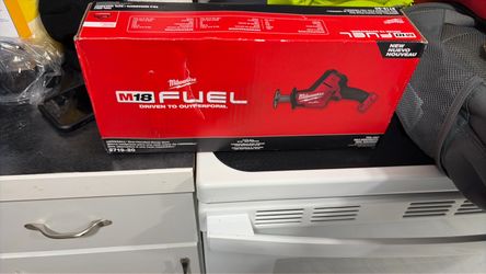 Milwaukee M18 FUEL HACKZALL Reciprocating Saw