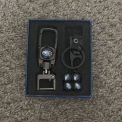 Subaru Keychain With Tire Bolts