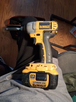 DeWalt 18V XRP Cordless Impact Wrench
