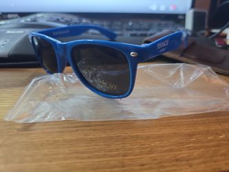 Pinnacle Vodka Sun Glasses