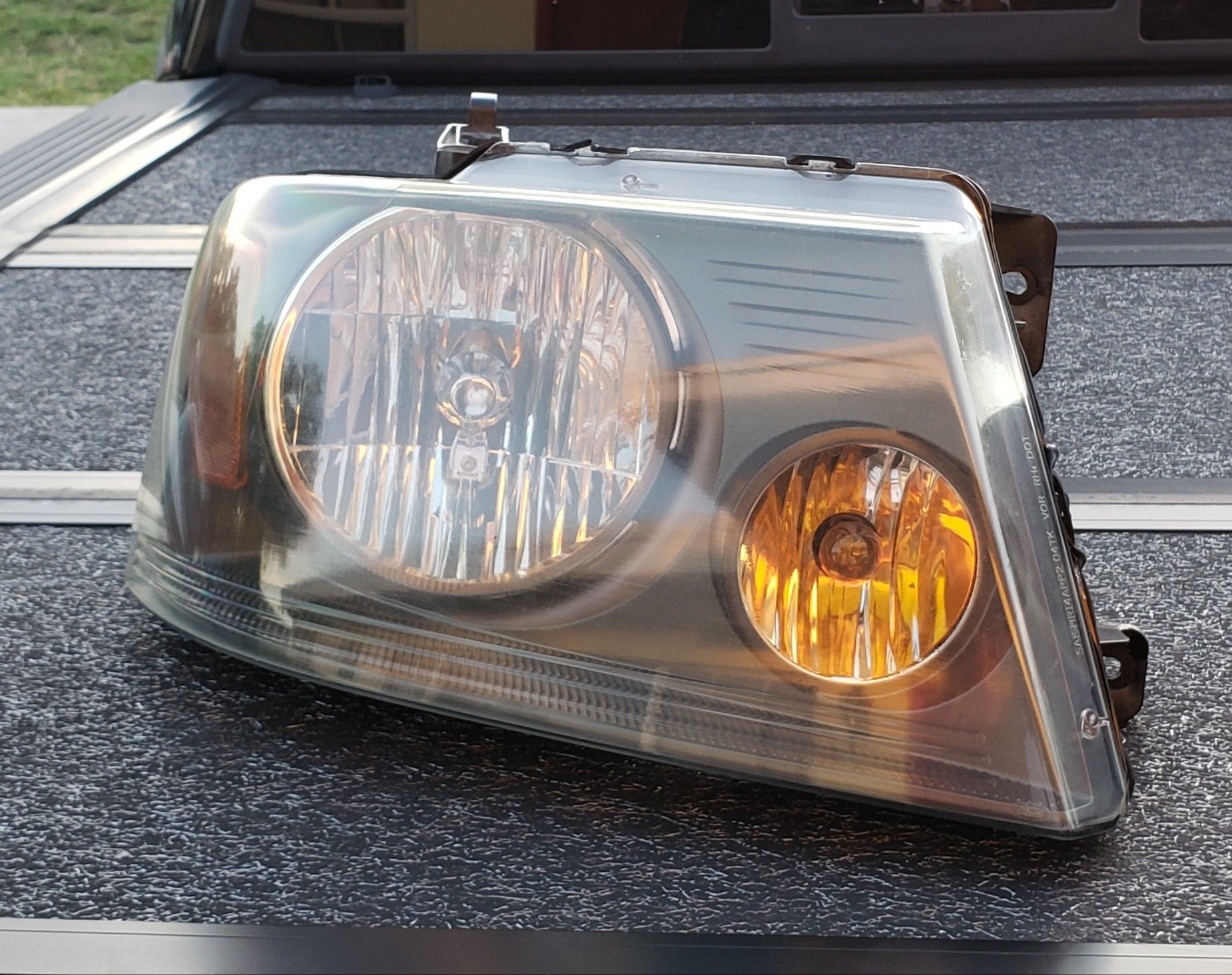 2004-2008 f150 headlights