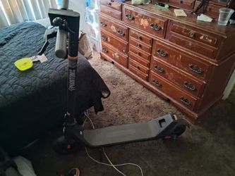 Electric scooter