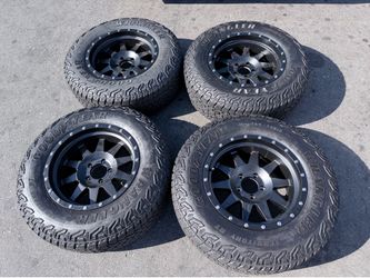 (4) 18” Method Wheels 265/70R18 Goodyear Wrangler