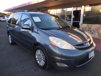 2008 Toyota Sienna