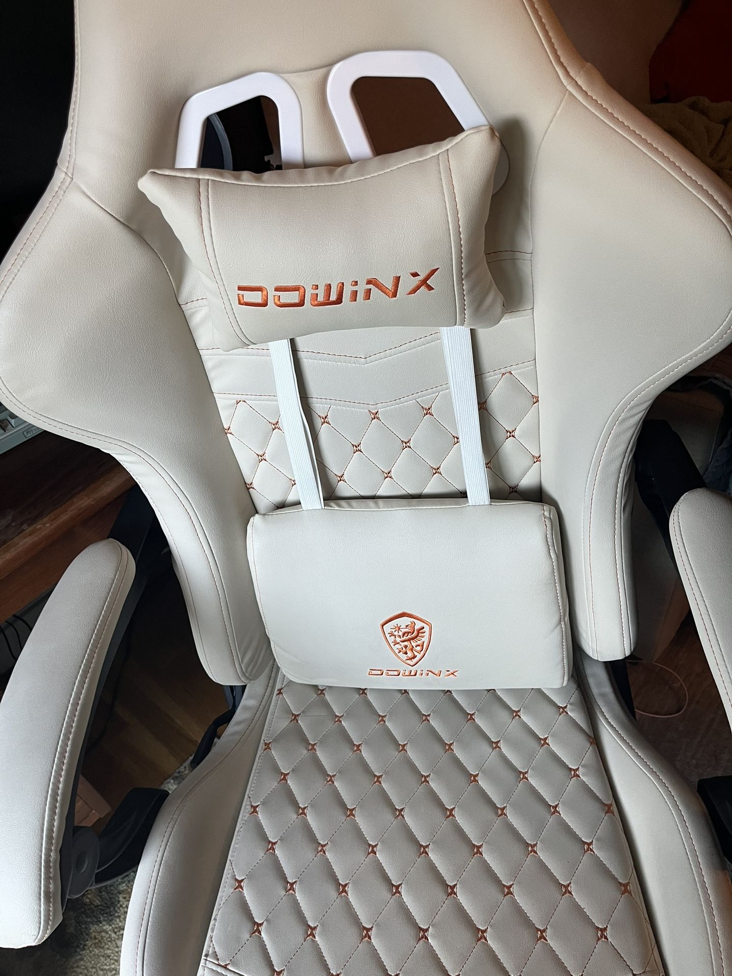 Dowinx Gaming Chair