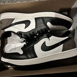 Jordan 1 Low Mocha Size 10