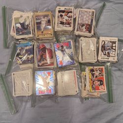 Baseball cards (1300+)