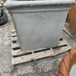 Large Pot 