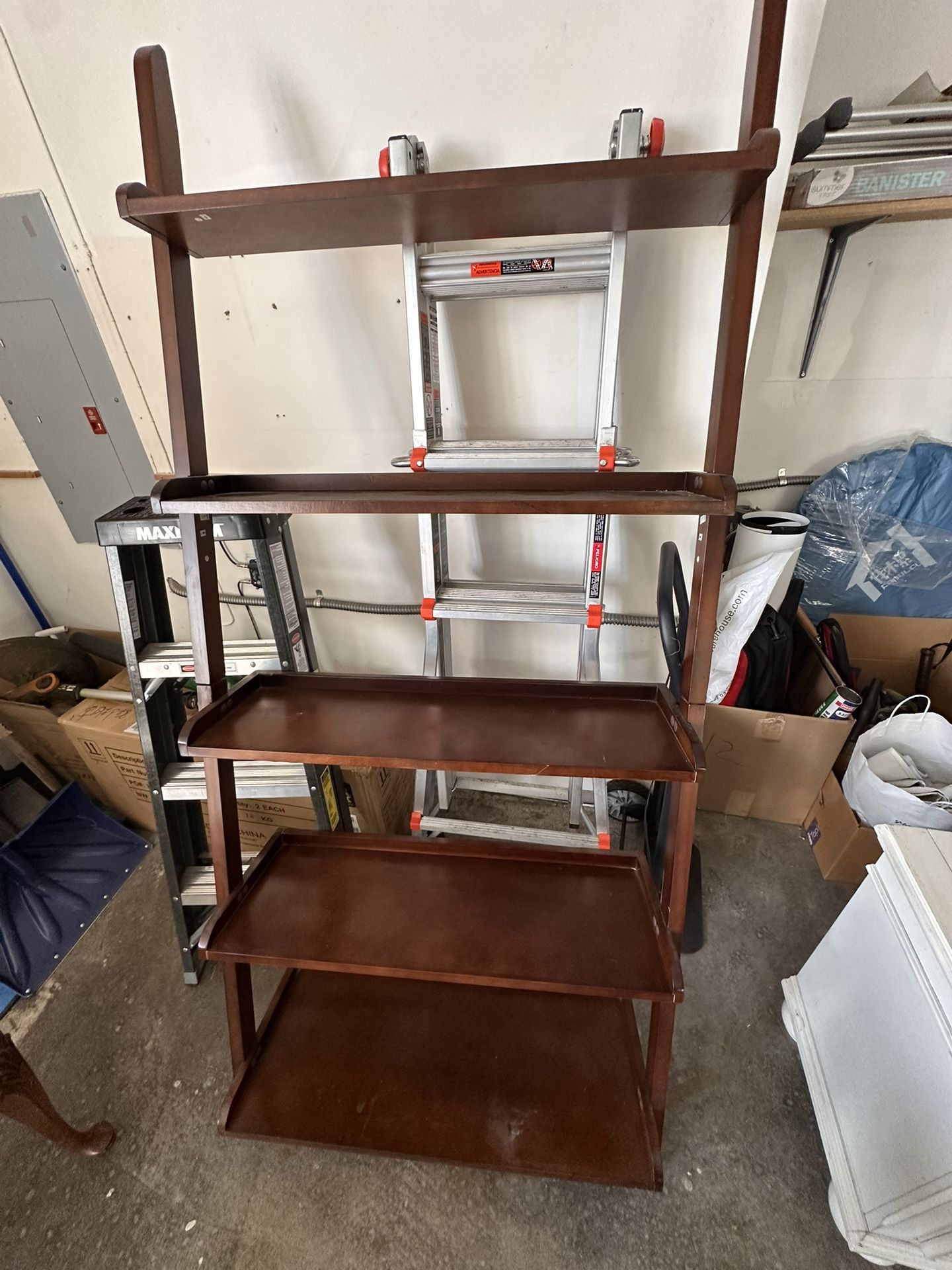 Shelf
