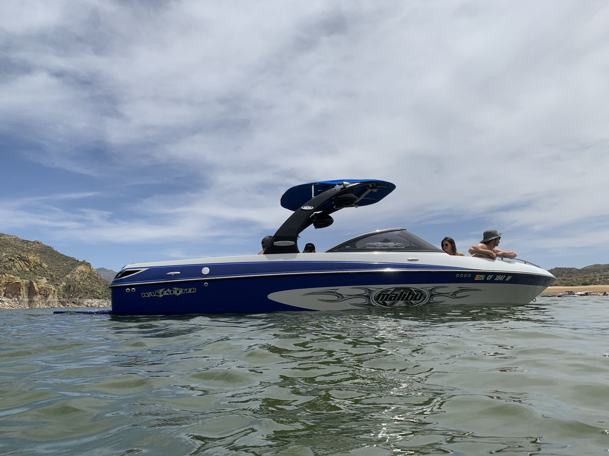 ‘05 Malibu Wakesetter VLX