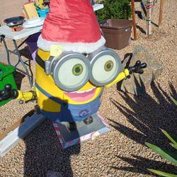 Christmas Minion