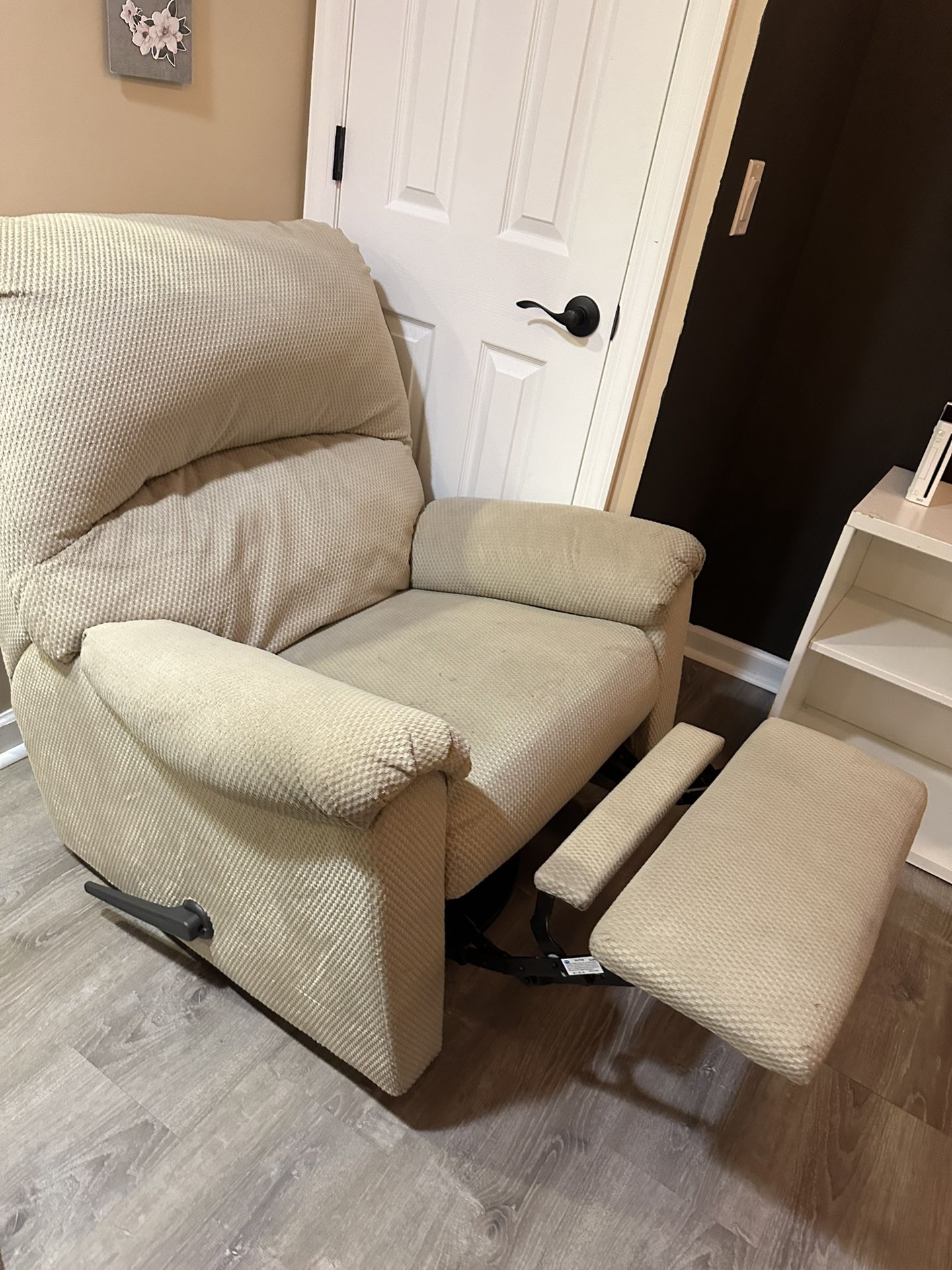 Super Soft Recliner