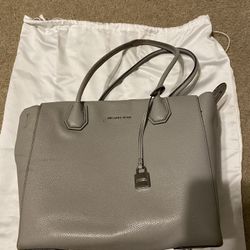 Authentic Michael Kors Purse 