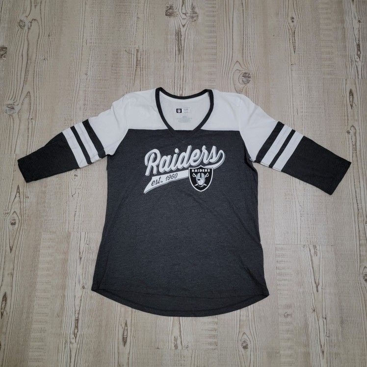 NWOT NFL Team Apparel Raiders Women's 3/4 Sleeve V-Neck Tee - Gray & White - Large