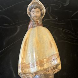 Lladro 2076 Lonely Girl Figure From Spain