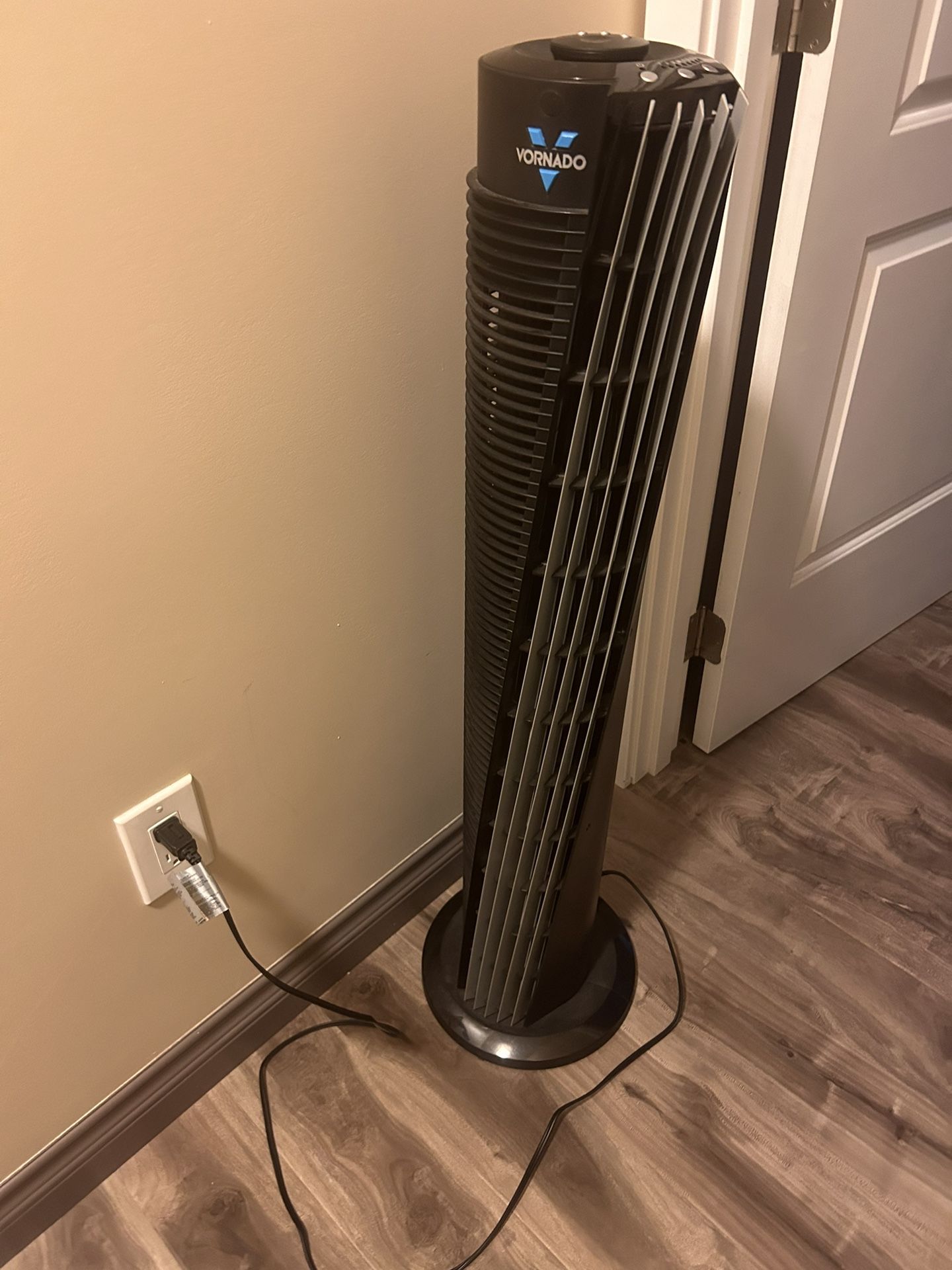 Vornado Tower Fan