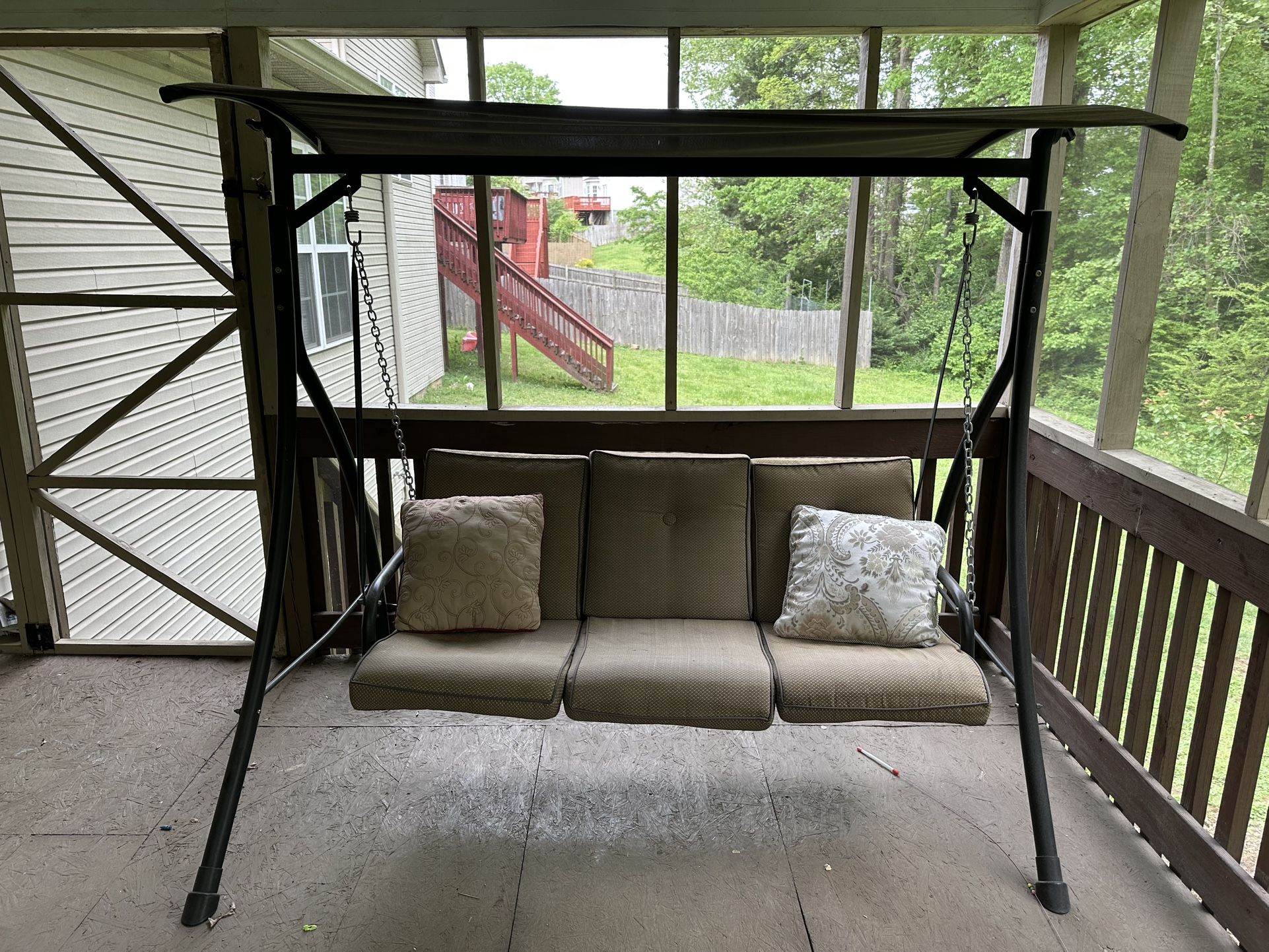 porch swing with canopy