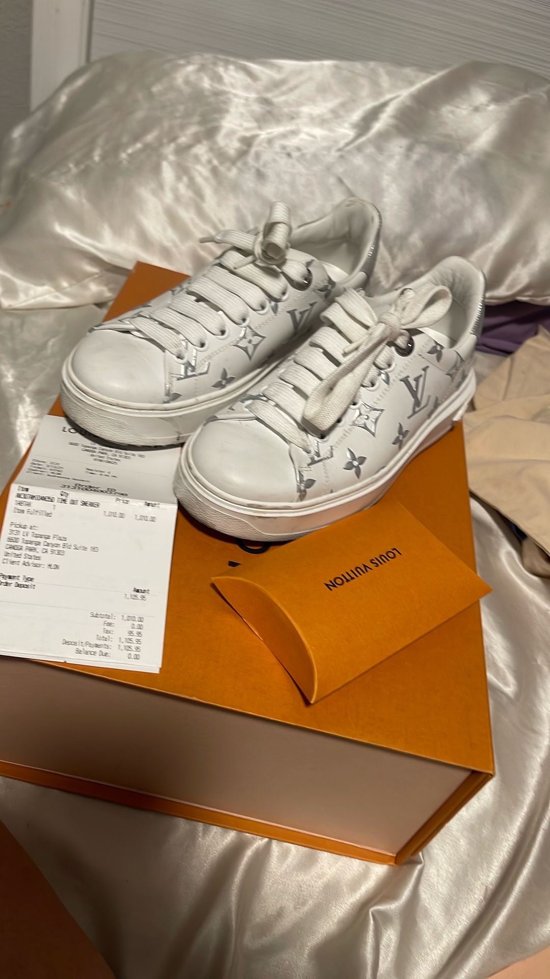 Louis Vuitton Sneaks