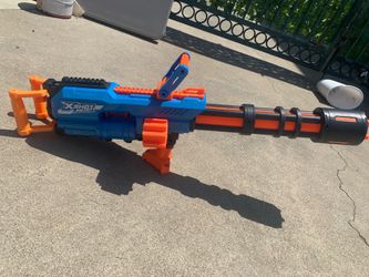 Large toy gun
