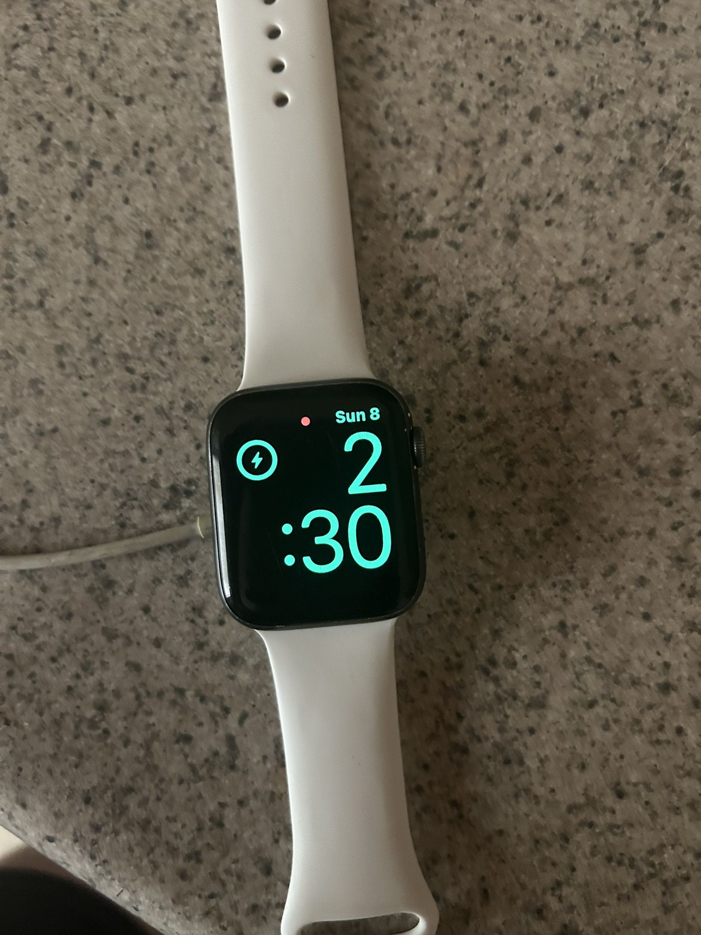 Apple Watch Series 5 Nike
