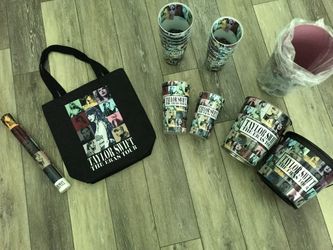 Taylor Swift Merchandise 