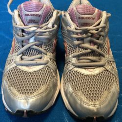 Saucony- Grid Twister Running Shoes