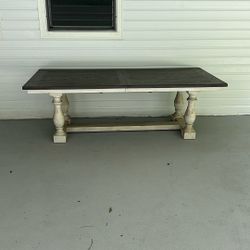 Dinning table