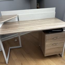 Modern Desk With Drawers
