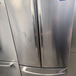 General Electric French Door Three Compartment Refrigerator 