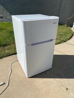 Costway refrigerator