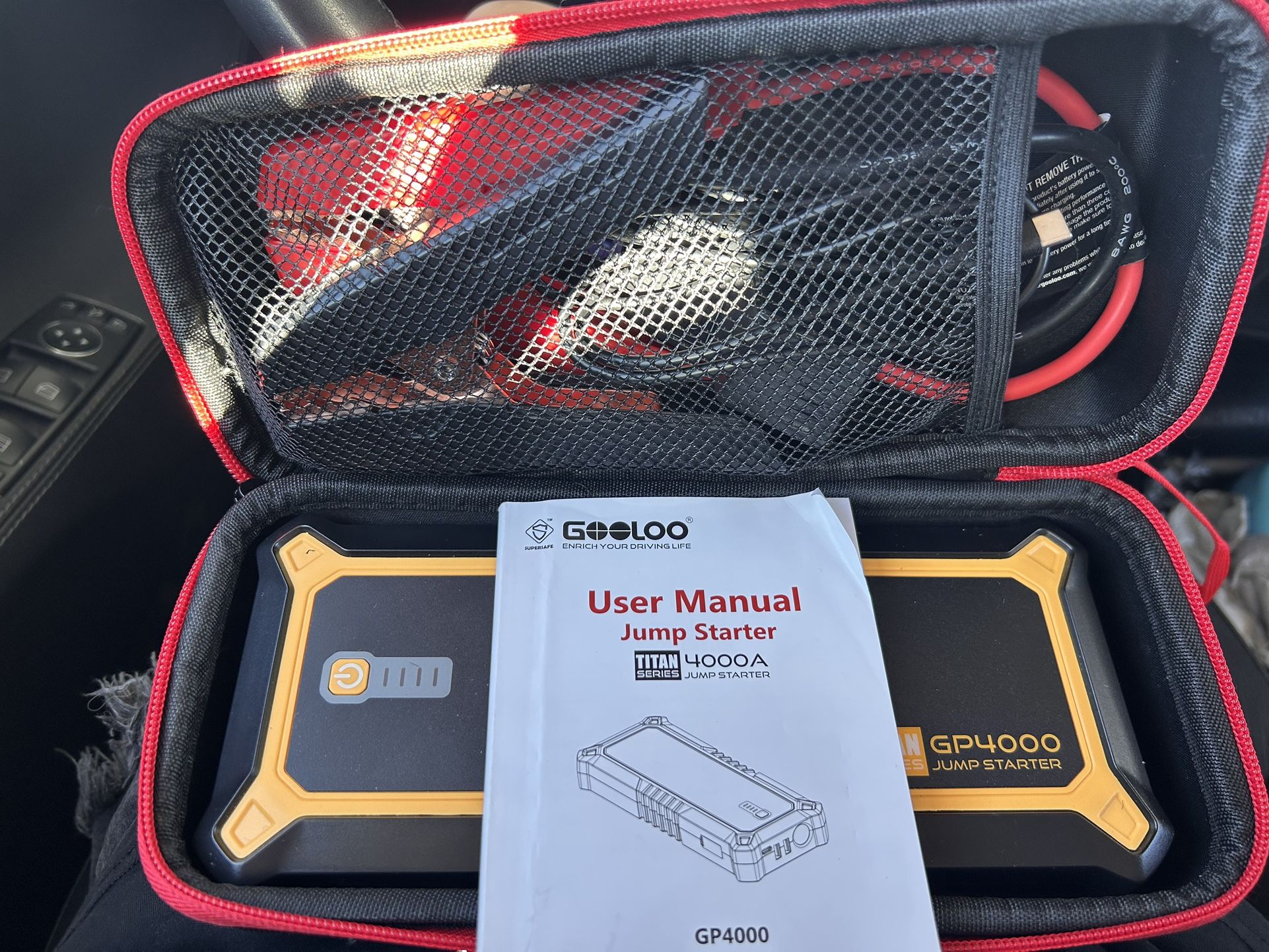 Car Jump Starter,4000A Peak 12V Battery Jumper Box for All Gas and up to  10.0