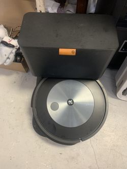 iRobot Roomba i7