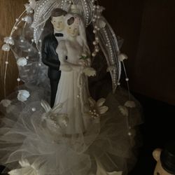Wedding Bride & Groom Cake Topper