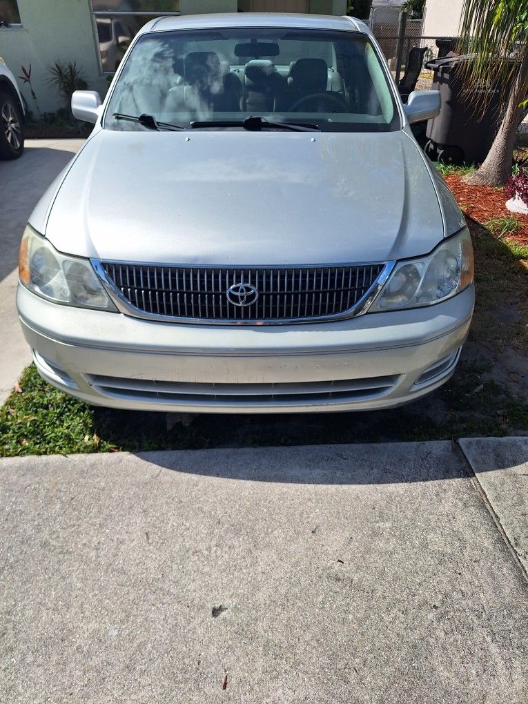 2002 Toyota Avalon