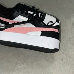 Puma Sneakers