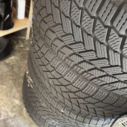 235/ 65 R17 X-ICE SNOW SUV TIRES